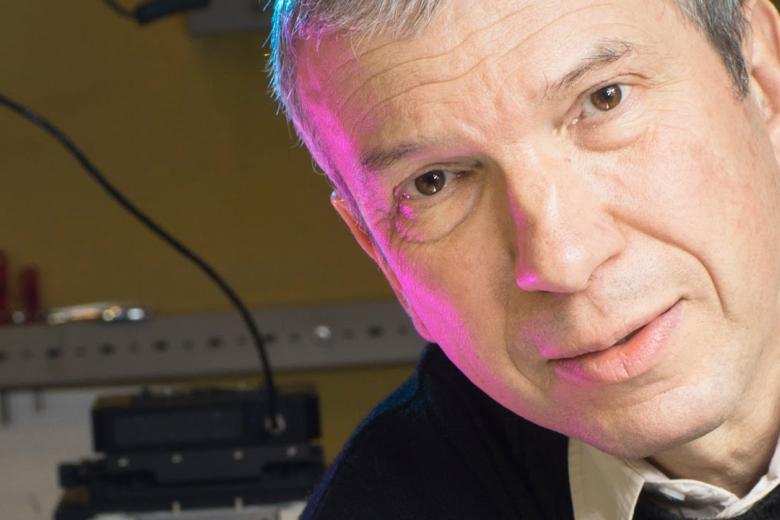 michel orrit, Single Molecules in the Spotlight