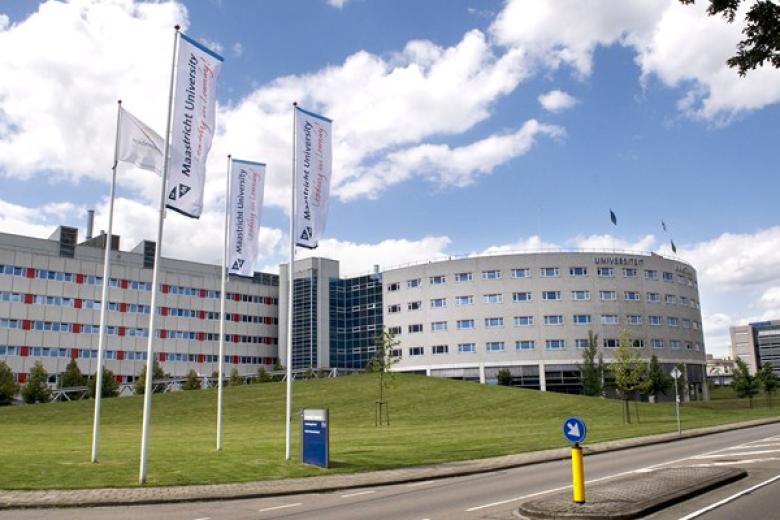 Building Faculty of Health. Medicine & Life Sciences