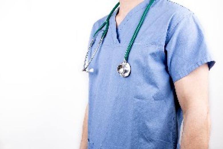 PublicDomainPictures_doctor-1461878705lLE_verkleind