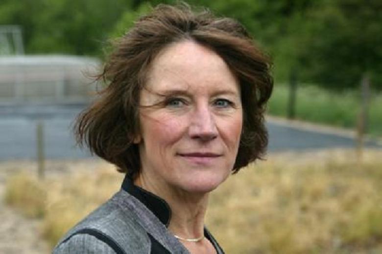 Portrait of Louise Vet