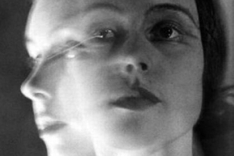Moving image of a face