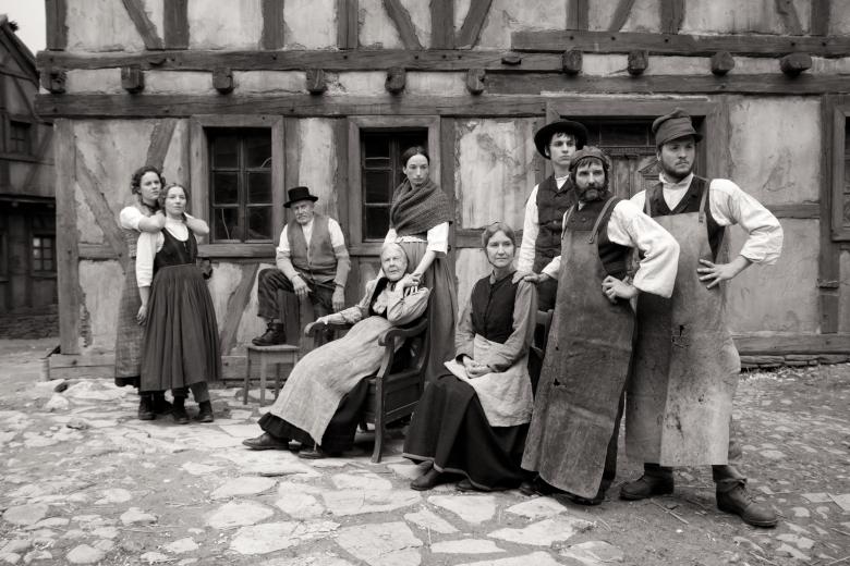 Picture of immigrants
