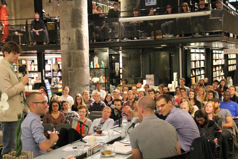 image of a debate café at the Bookshop Dominicanen