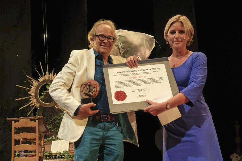 Medallion of Honour for Jacques Reinders