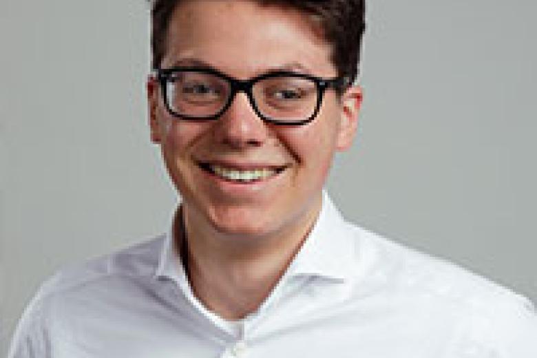 Ziya Sterken_FE