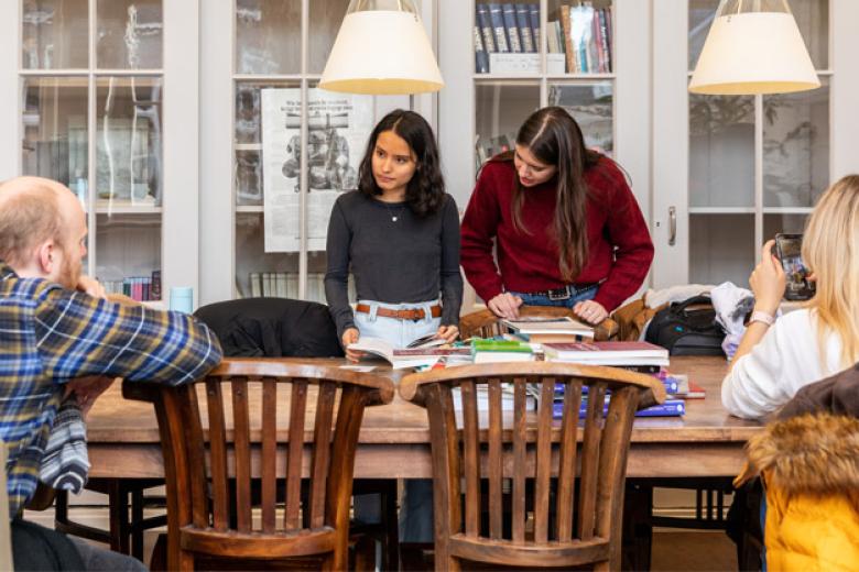 Master's programmes at the Faculty of Arts and Social Sciences