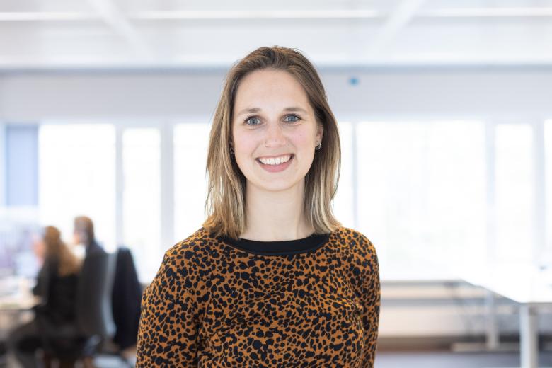 Evelien_Sterkenburg