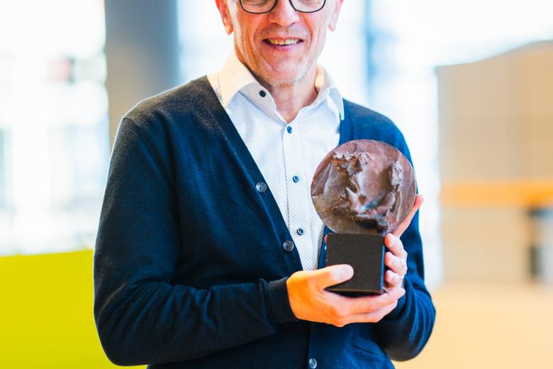 Winnie Bosch met prijs
