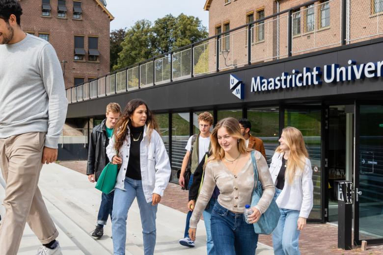 Kom studeren