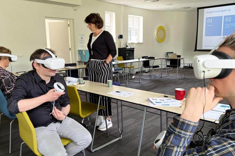 Virtual tutor training