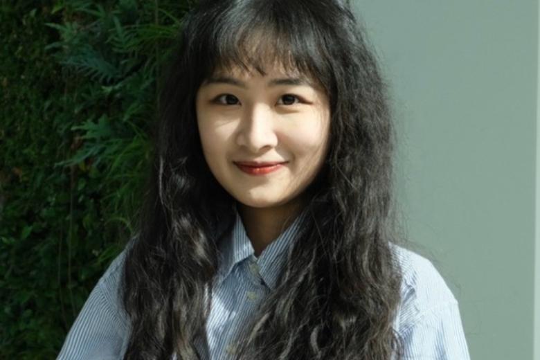 Jiaying Shi