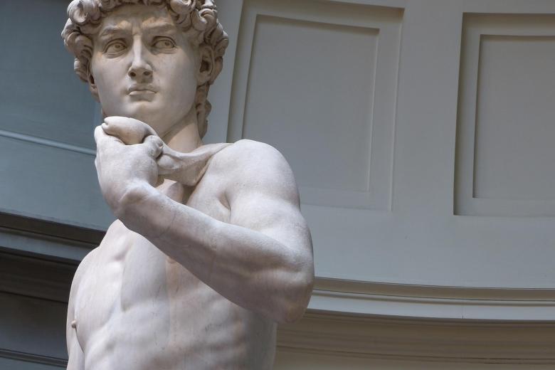 statue italy
