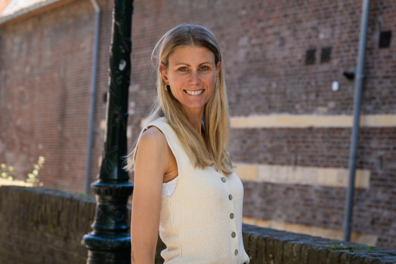 CES staff member Suzanne van der Laan