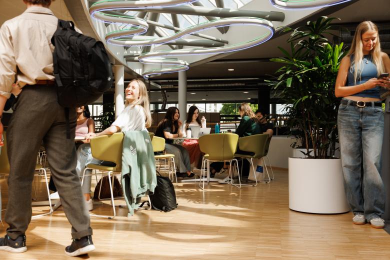 header health and digital transformation