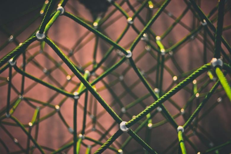 a network of connected ropes