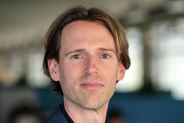 Dr. Stef Zeemering